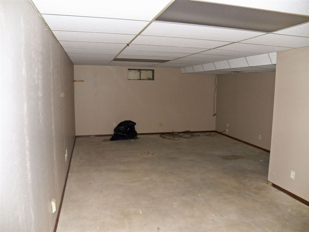 2325 Forest View Road Rockford, IL 61108 - Photo 12 of 17 a view of a room with a white walls