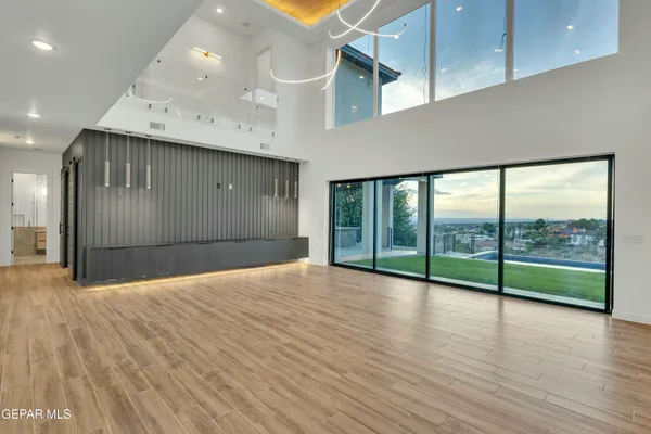 $1,335,000 | 884 West Gate, El Paso, TX 79932