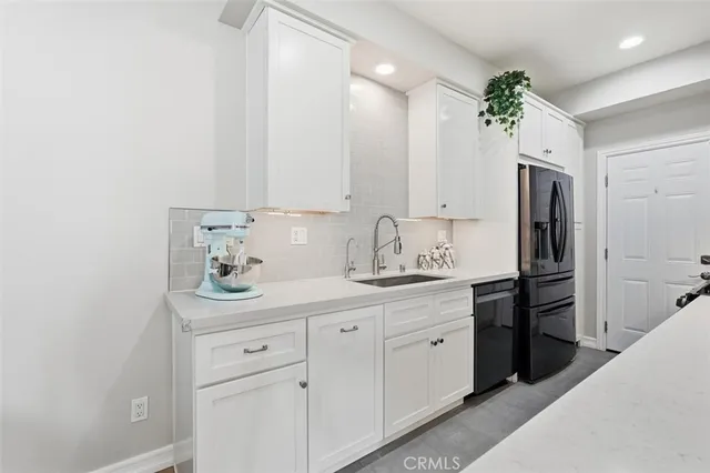 $845,000 | 2157 Plaza Del Amo, Torrance, CA 90501