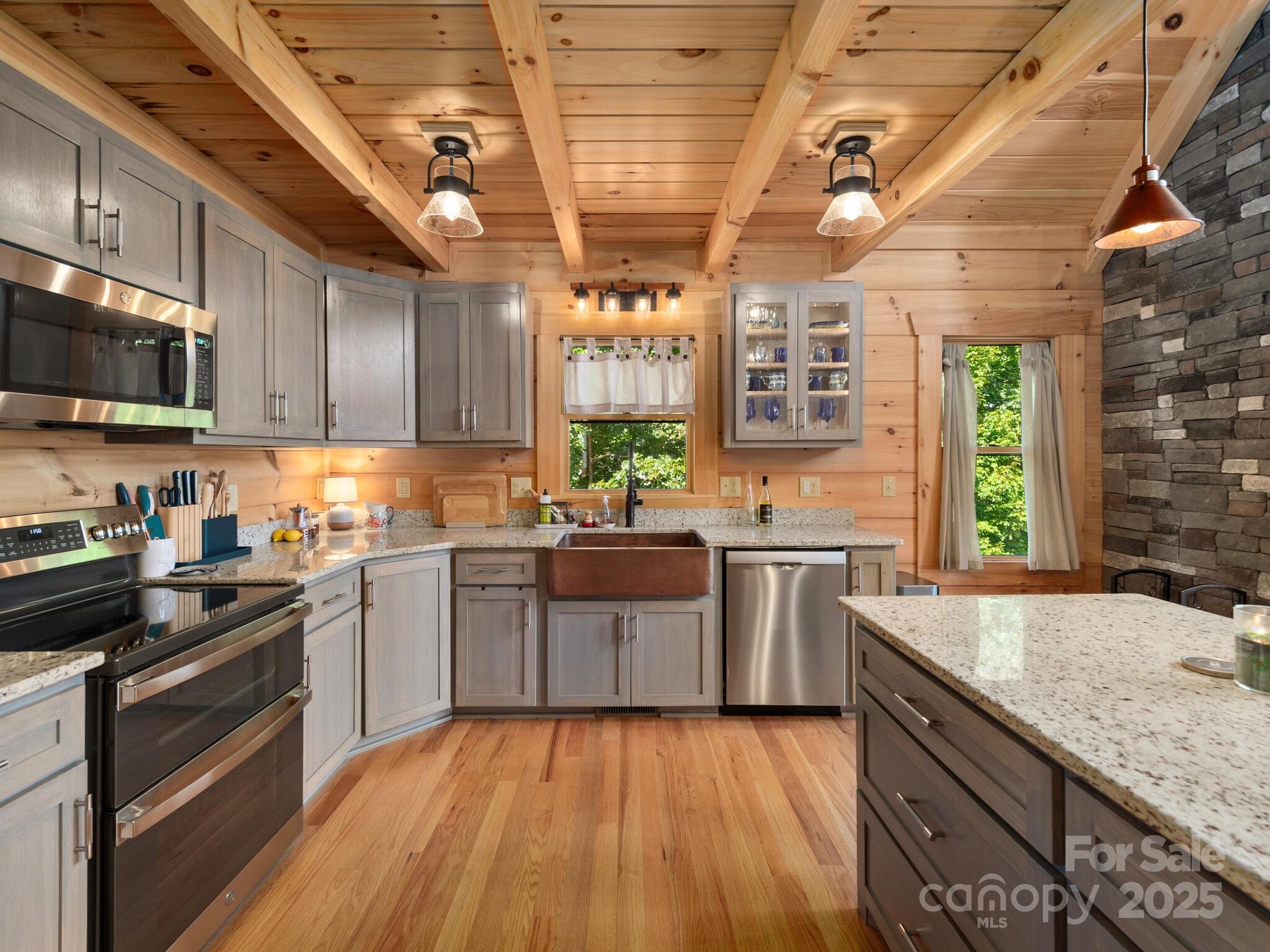 170 Summit Drive, Unit 63 Nebo, NC 28761 - Photo 9 of 33