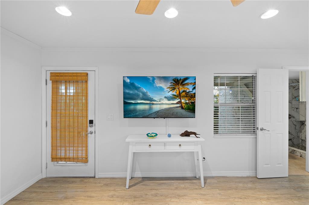 13123 4th Street East Madeira Beach, FL 33708 - Photo 11 of 26