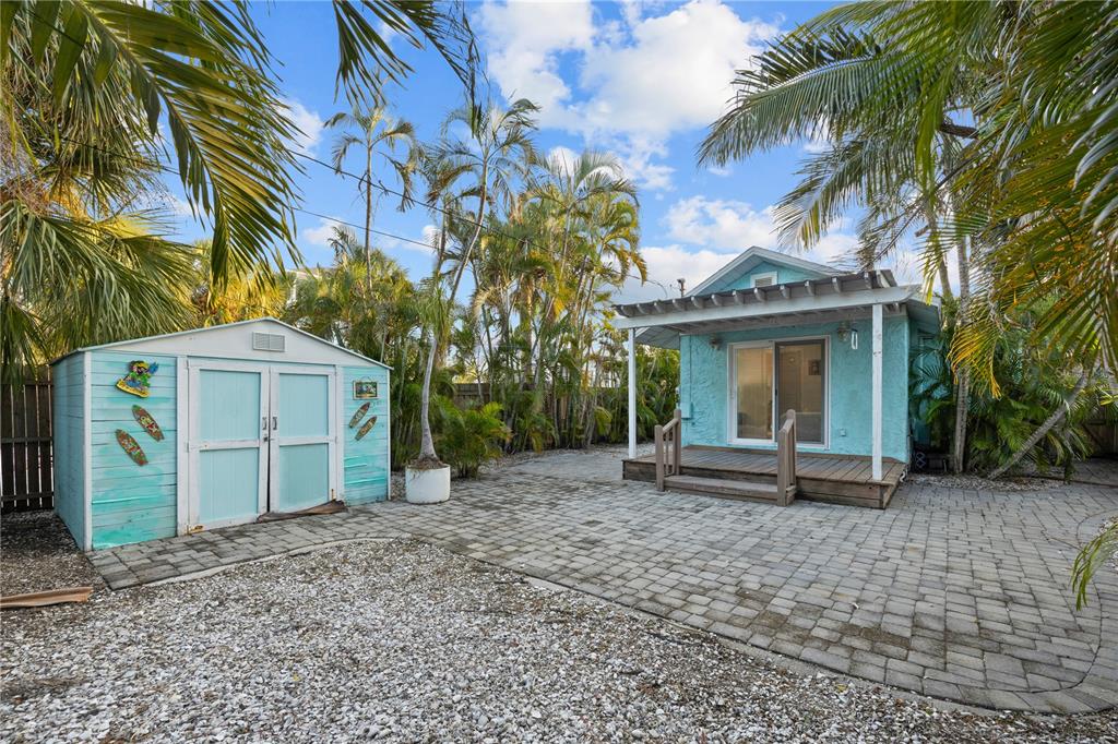 13123 4th Street East Madeira Beach, FL 33708 - Photo 4 of 26