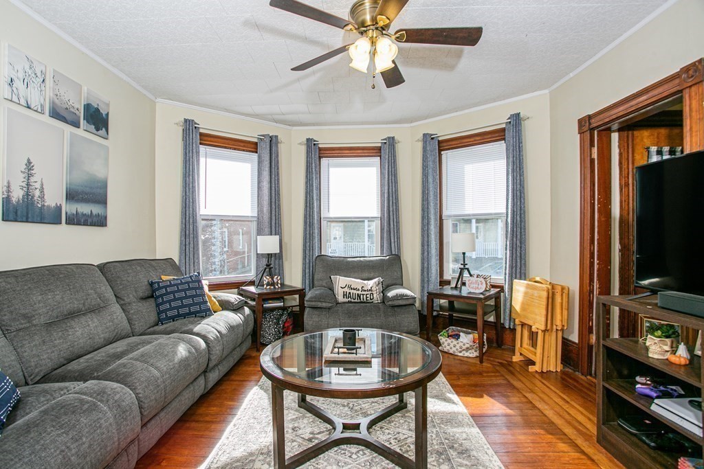 135-137 Query Street New Bedford, MA 02745 - Photo 11 of 30