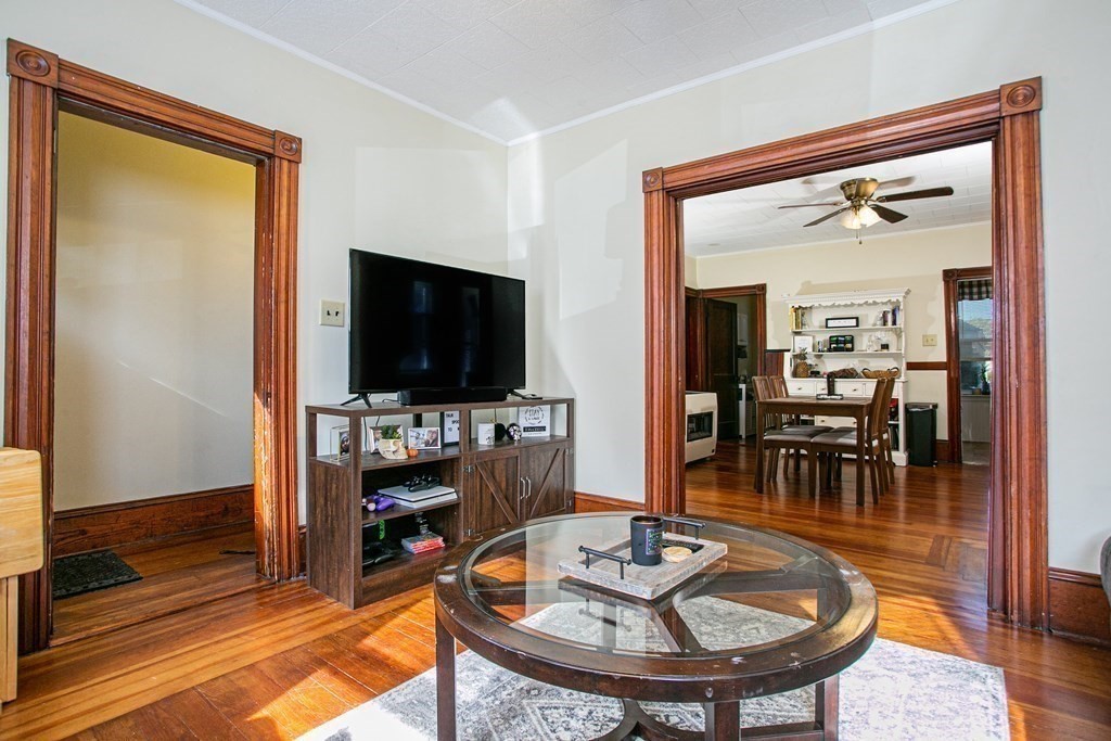 135-137 Query Street New Bedford, MA 02745 - Photo 12 of 30