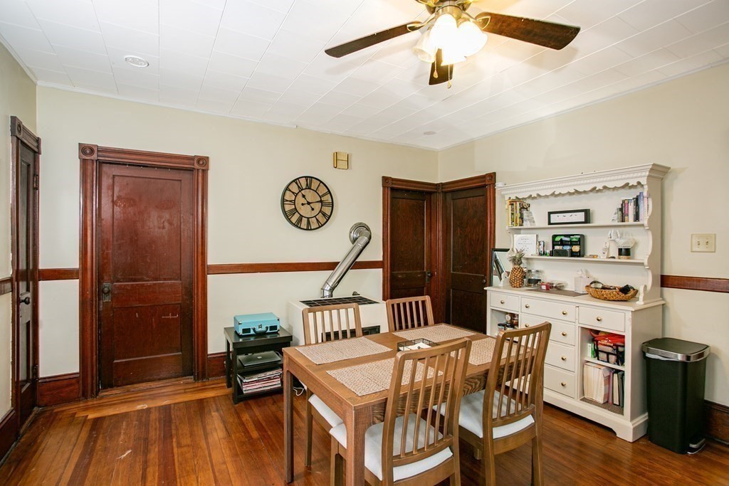 135-137 Query Street New Bedford, MA 02745 - Photo 14 of 30