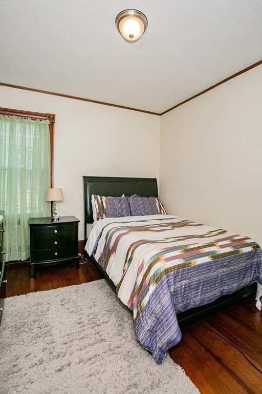 135-137 Query Street New Bedford, MA 02745 - Photo 24 of 30