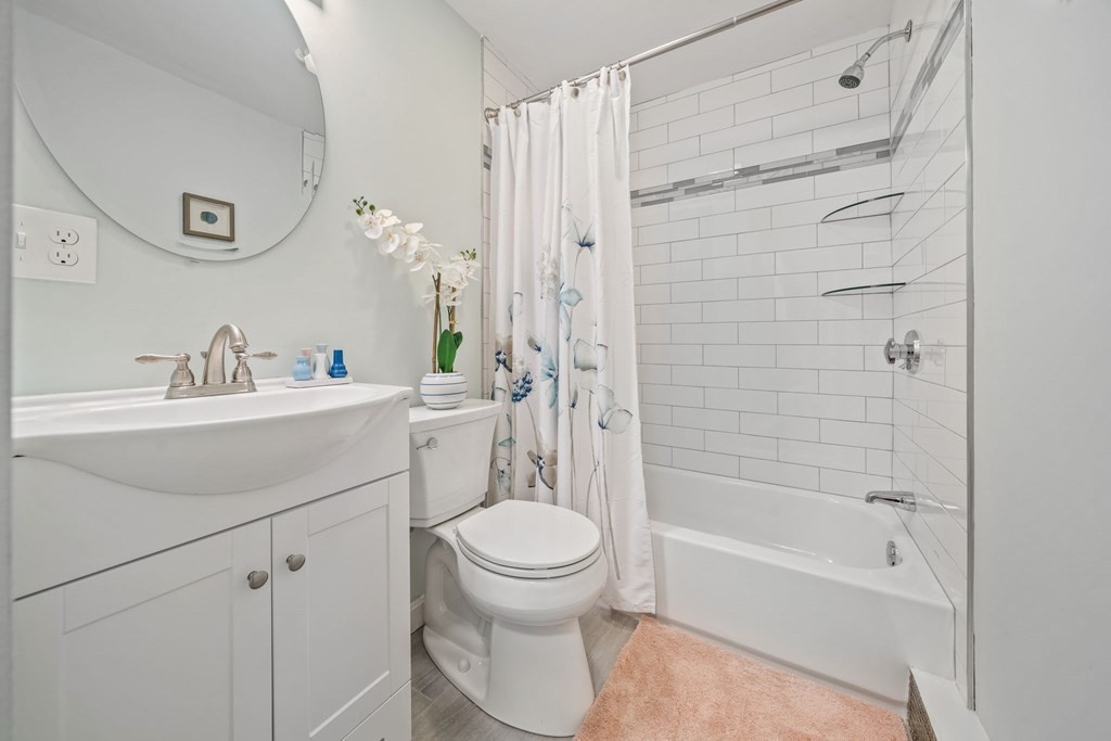 43 Grandview Avenue Worcester, MA 01603 - Photo 15 of 23