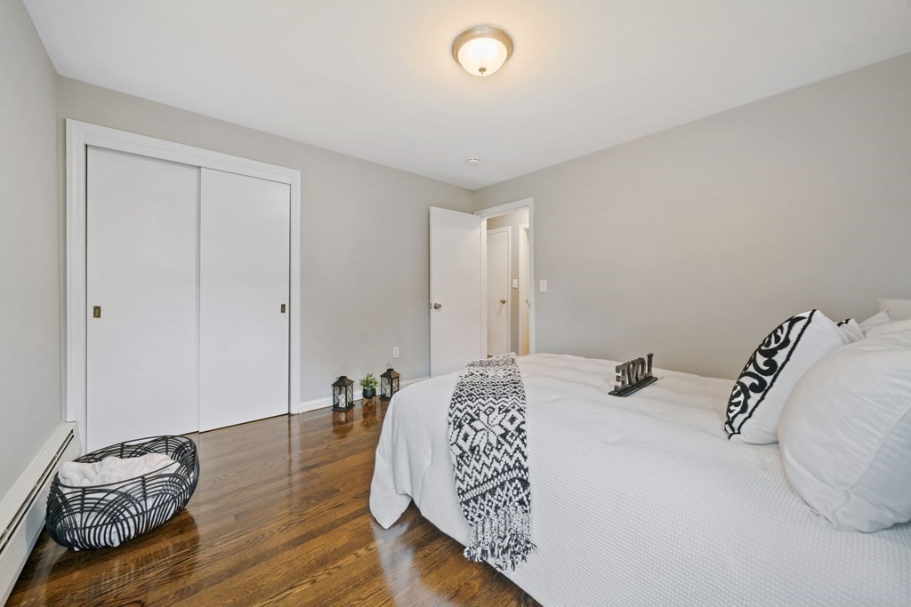 43 Grandview Avenue Worcester, MA 01603 - Photo 10 of 23