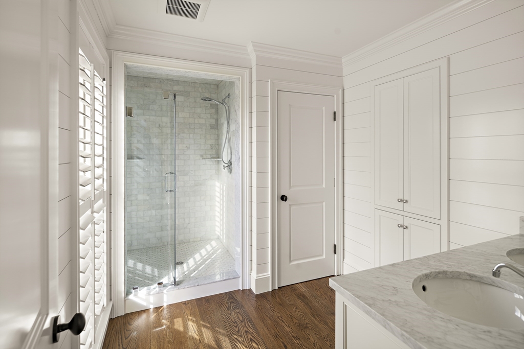 114 North Water Street Edgartown, MA 02539 - Photo 7 of 42