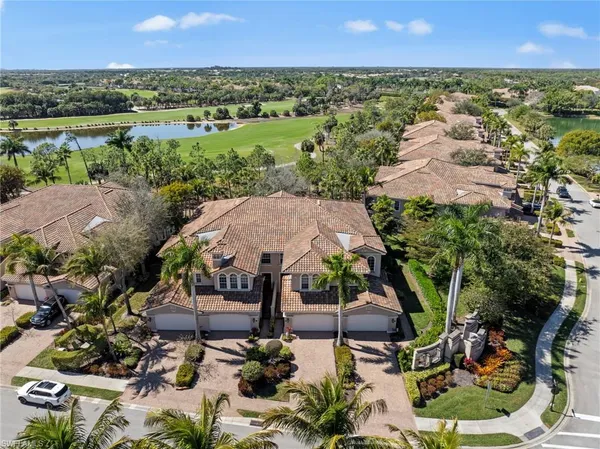 $550,000 | 9097 Cherry Oaks Trail, Unit 102, Naples, FL 34114