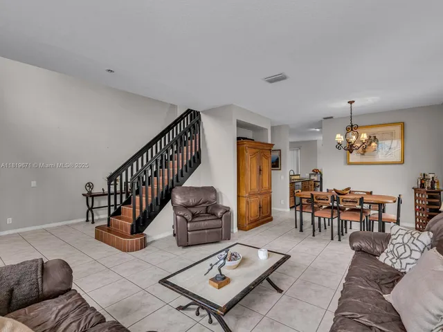 $1,180,000 | 4209 Pinewood Lane, Weston, FL 33331