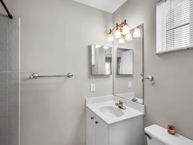 $1,180,000 | 4209 Pinewood Lane, Weston, FL 33331