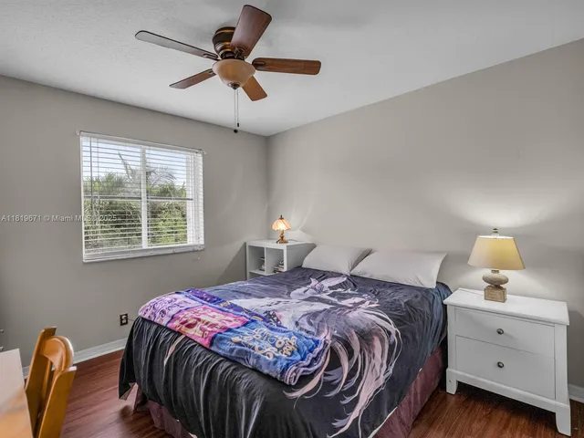 $1,180,000 | 4209 Pinewood Lane, Weston, FL 33331