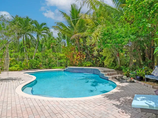 $1,180,000 | 4209 Pinewood Lane, Weston, FL 33331