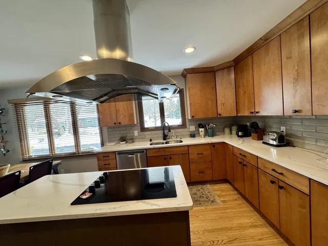 $519,000 | 808 May Street, Beaver Dam, WI 53916