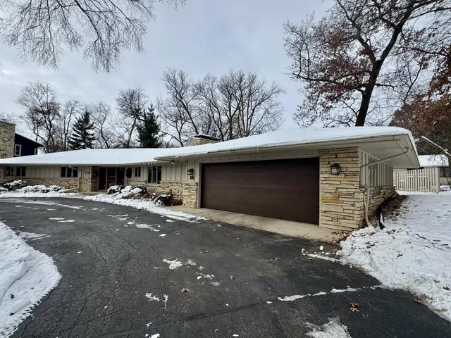 $519,000 | 808 May Street, Beaver Dam, WI 53916