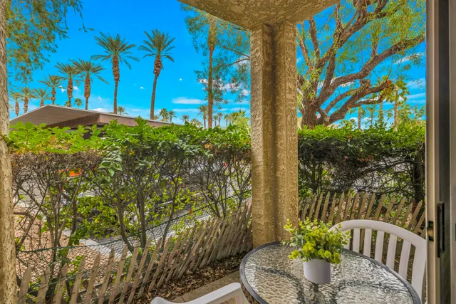 $324,000 | 2700 Lawrence Crossley Road, Unit 41, Palm Springs, CA 92264