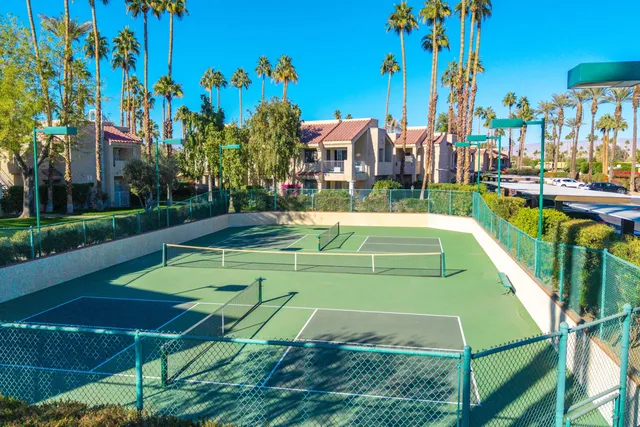 $324,000 | 2700 Lawrence Crossley Road, Unit 41, Palm Springs, CA 92264