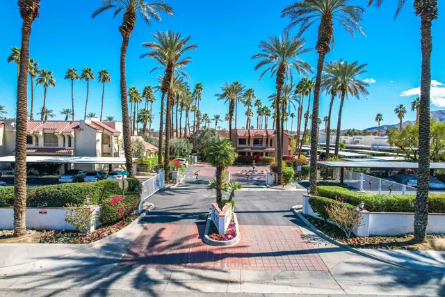 $324,000 | 2700 Lawrence Crossley Road, Unit 41, Palm Springs, CA 92264