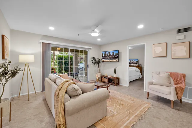 $324,000 | 2700 Lawrence Crossley Road, Unit 41, Palm Springs, CA 92264