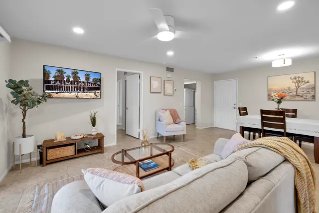 $324,000 | 2700 Lawrence Crossley Road, Unit 41, Palm Springs, CA 92264