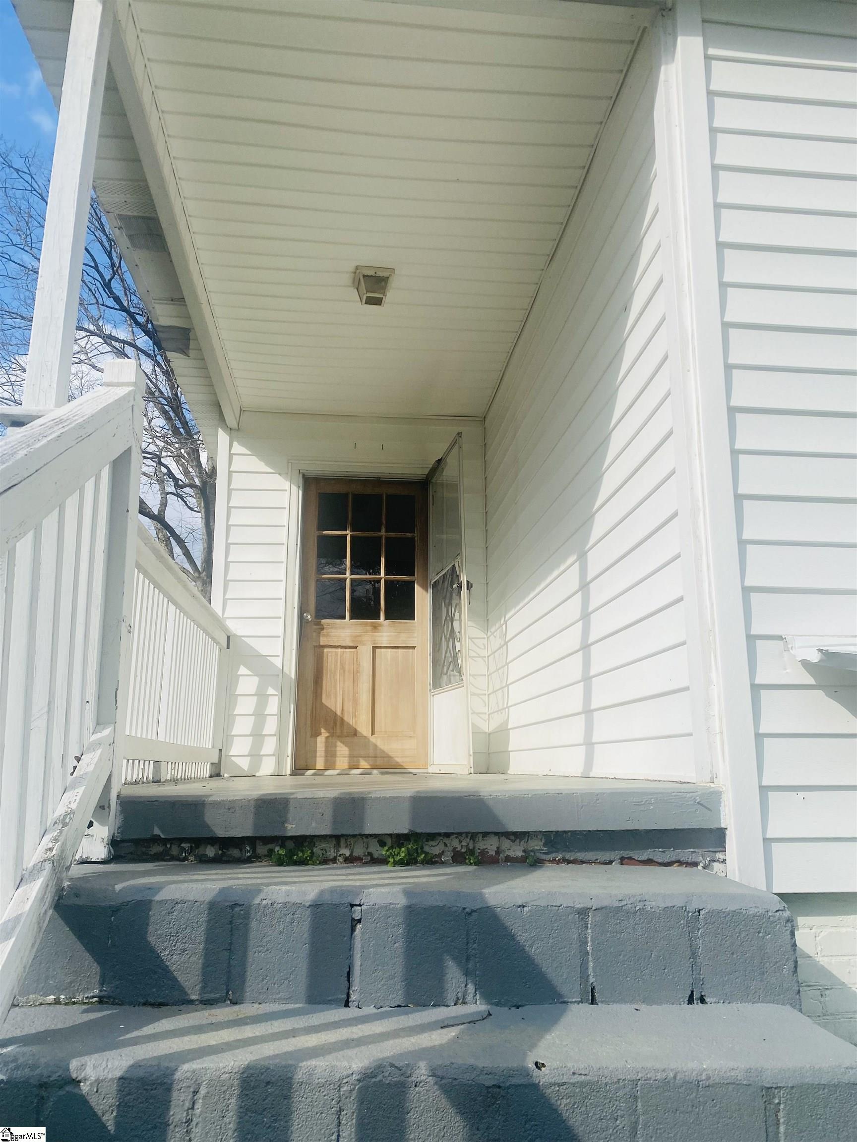 124 Cobb Street Easley, SC 29640 - Photo 4 of 26