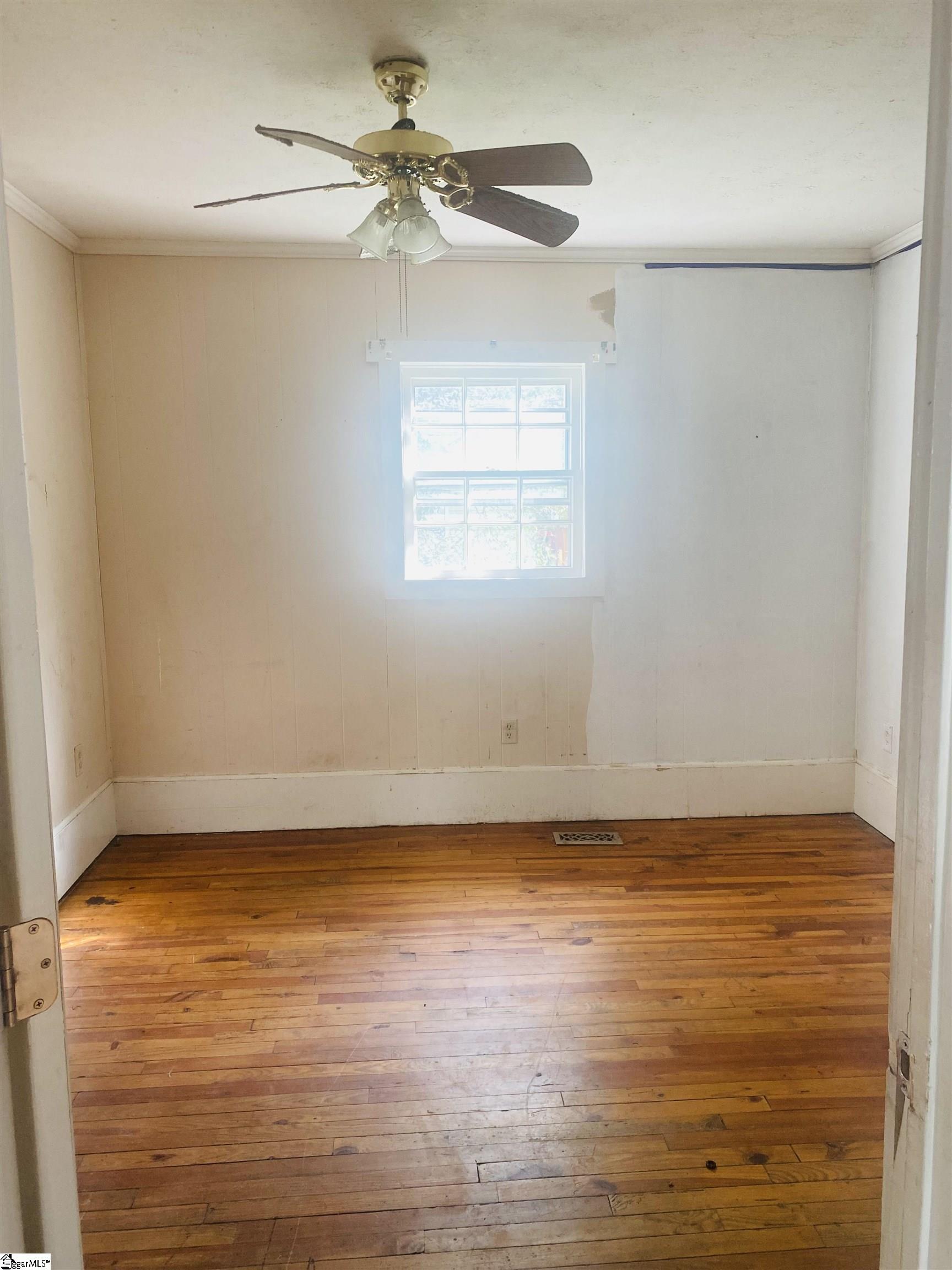 124 Cobb Street Easley, SC 29640 - Photo 6 of 26