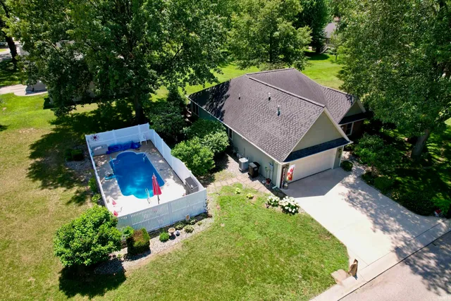 $309,999 | 823 West Frontier Drive, Rochester, IN 46975