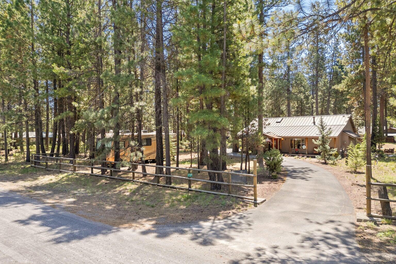 17149 Norwalk Road Bend, OR 97707 - Photo 29 of 32