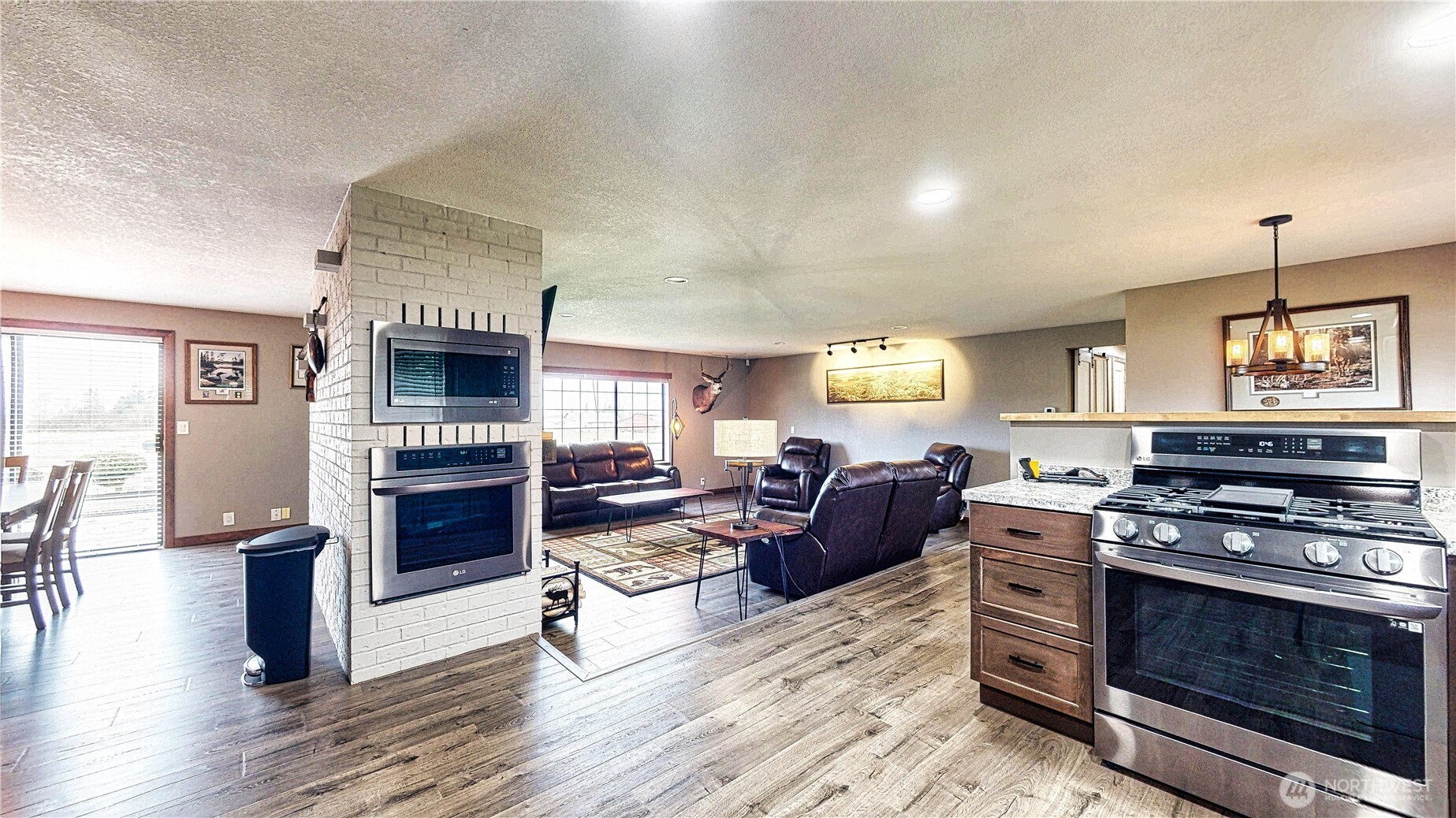 22128 Bulson Road Mount Vernon, WA 98274 - Photo 15 of 39 a kitchen with furniture and a fireplace