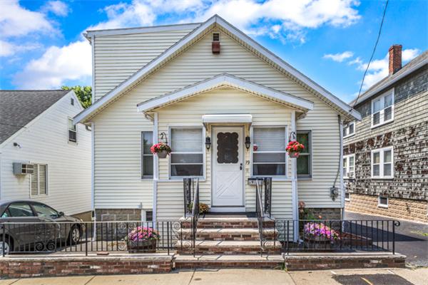 19 Winthrop Road Everett, MA 02149 - Photo 2 of 30