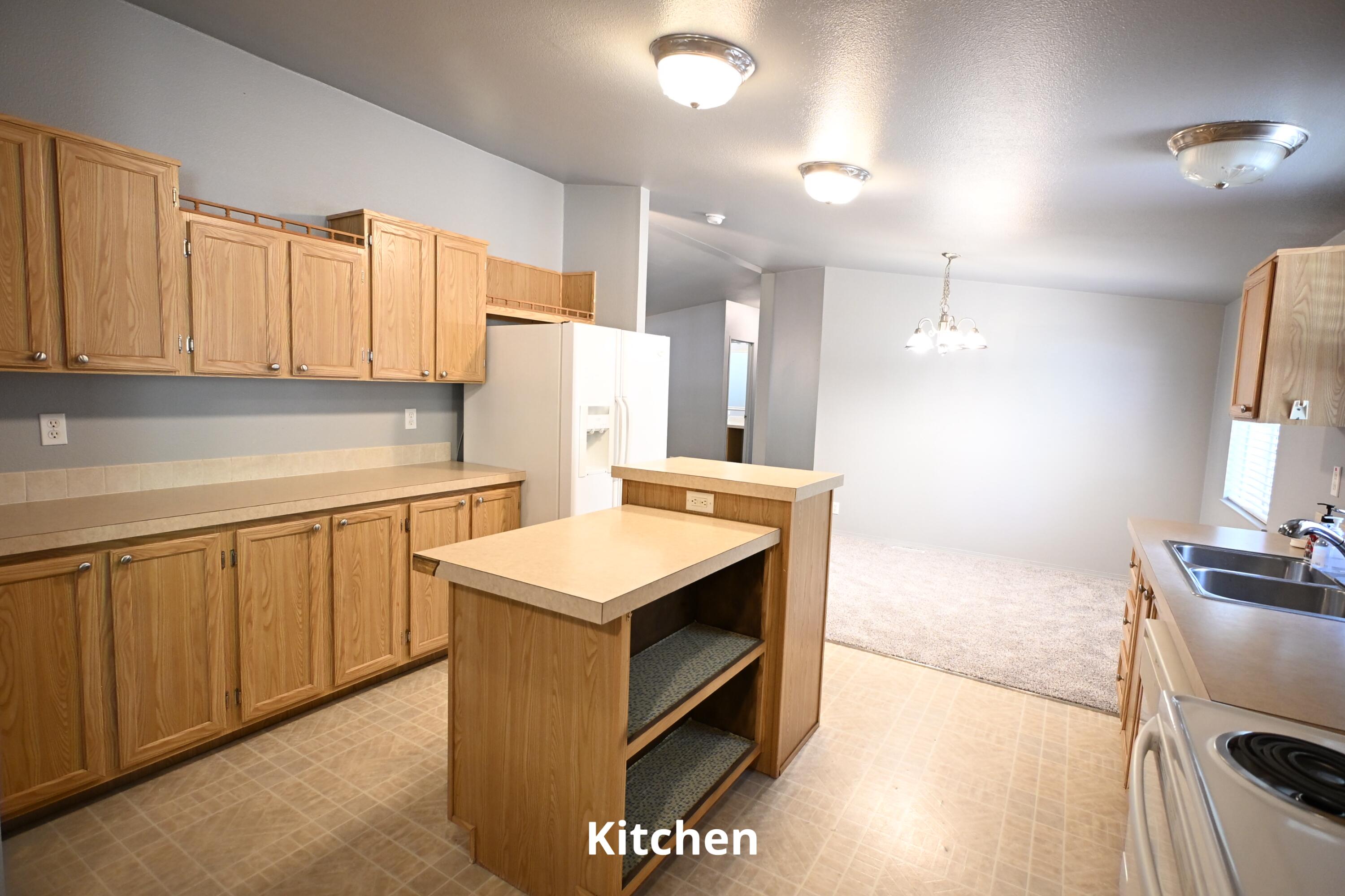 52084 Red Pine La Pine, OR 97739 - Photo 12 of 40 6B95E067-FAAE-4766-949C-1B491BA7FF2A