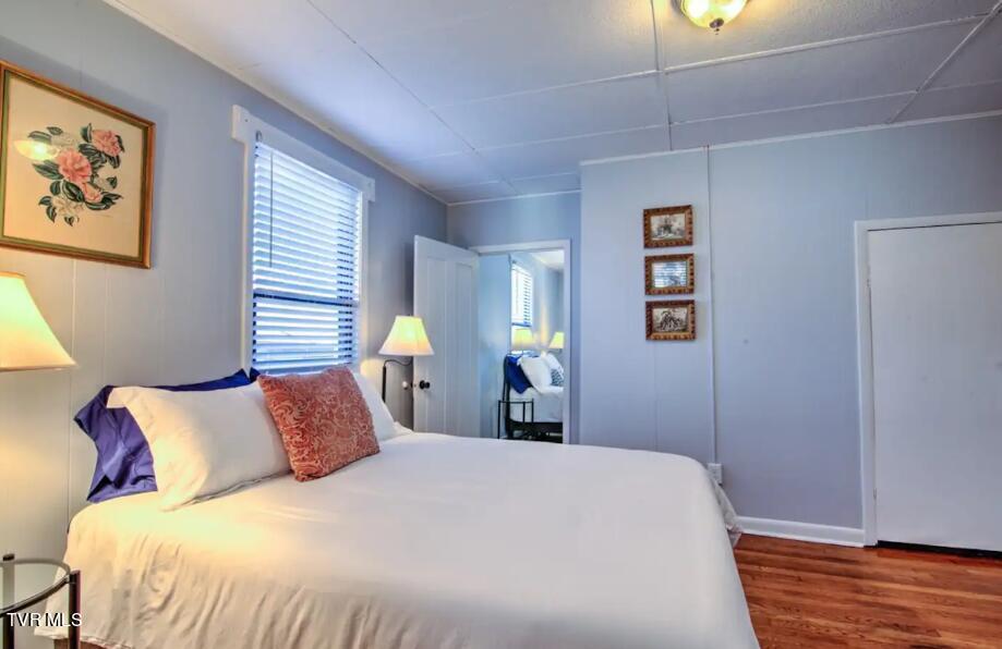 1624 Edgemont Avenue Bristol, TN 37620 - Photo 13 of 32 e10