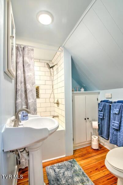 1624 Edgemont Avenue Bristol, TN 37620 - Photo 23 of 32 e20