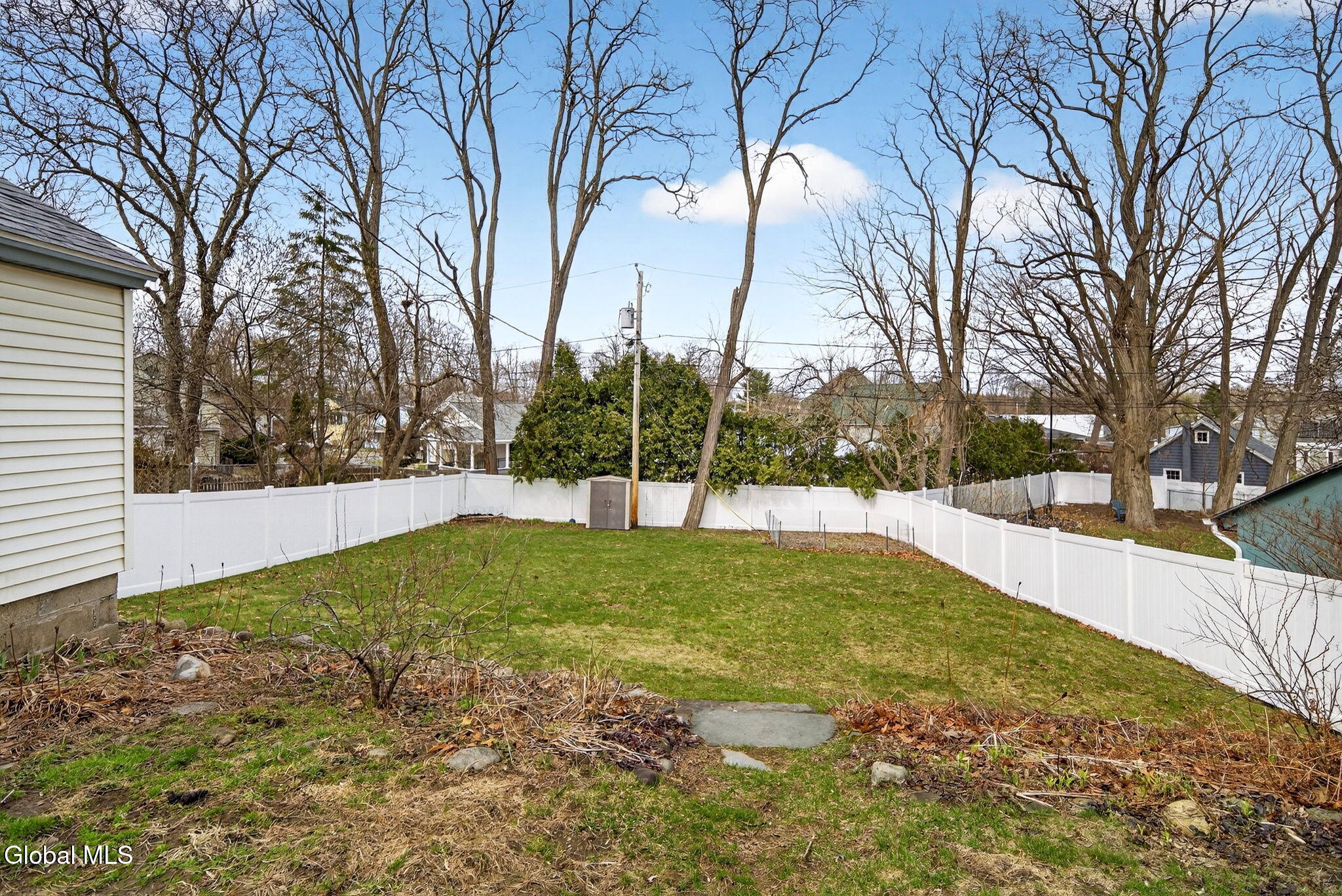15 Irving Road Scotia, NY 12302 - Photo 23 of 27 fenced yard
