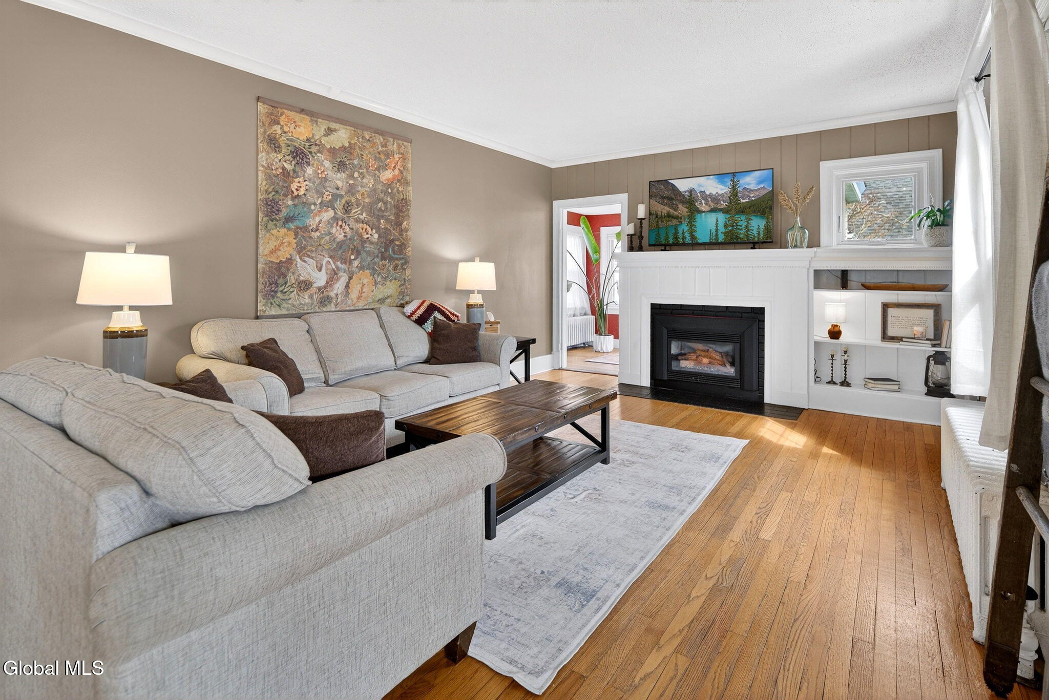 15 Irving Road Scotia, NY 12302 - Photo 4 of 27 living room 2