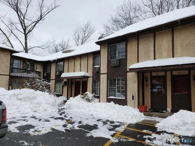 $1,500 | 198 Bradley Avenue, Unit 6, Waterbury, CT 06708