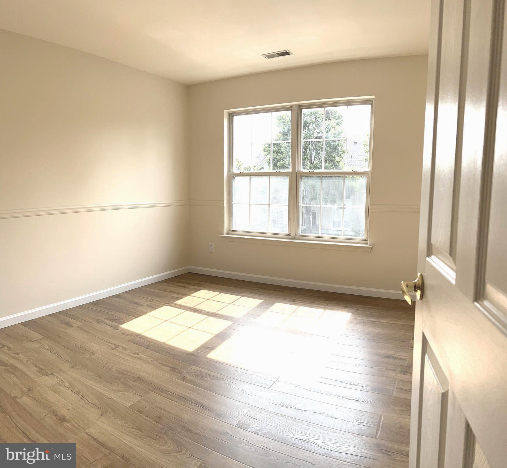 2001 Saxony Drive Mount Laurel, NJ 08054 - Photo 11 of 14