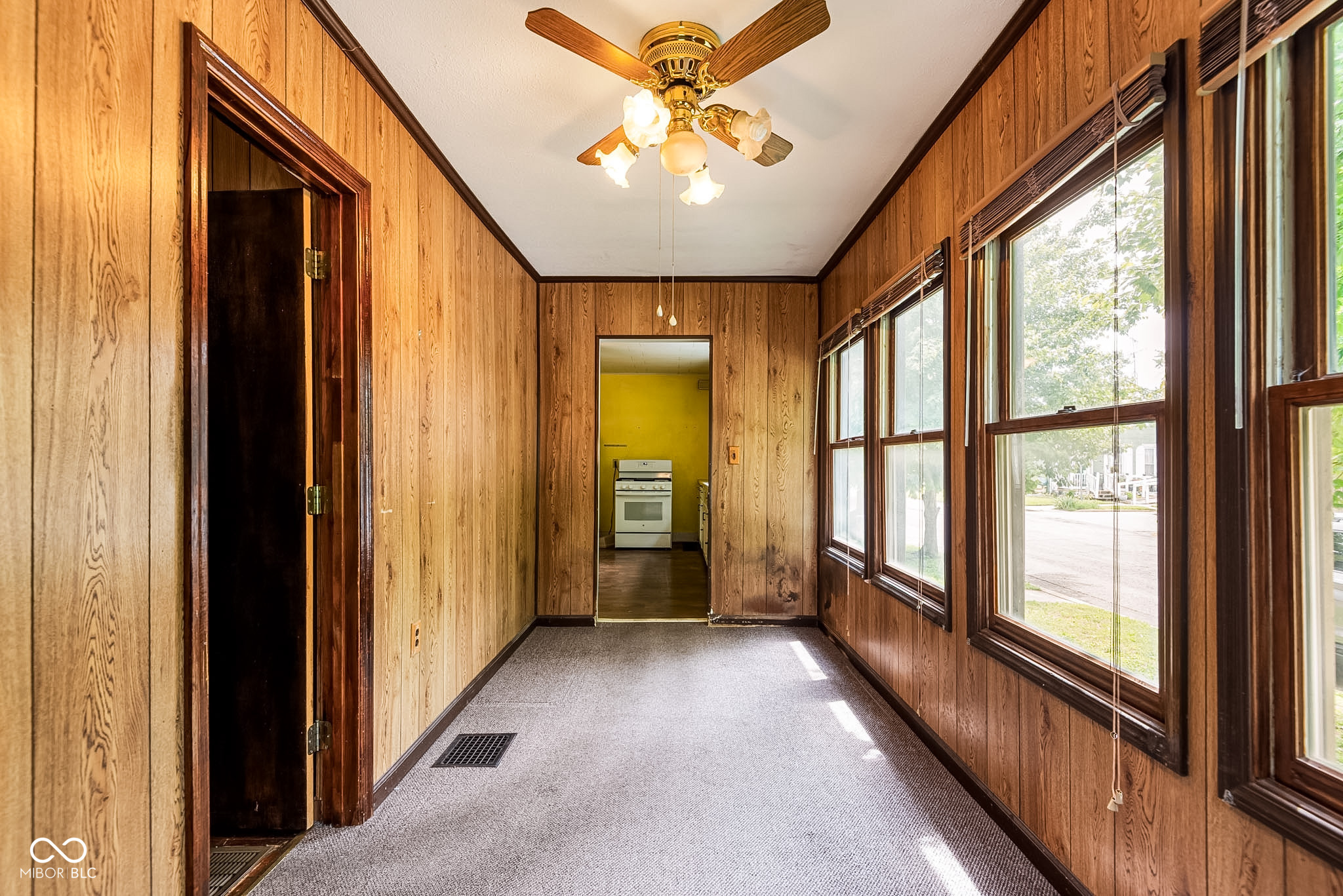 1902 Gilmore Street Columbus, IN 47201 - Photo 17 of 24