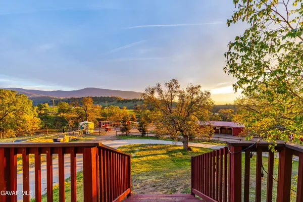 $1,099,990 | 23800 Bertram Circle, Tehachapi, CA 93561