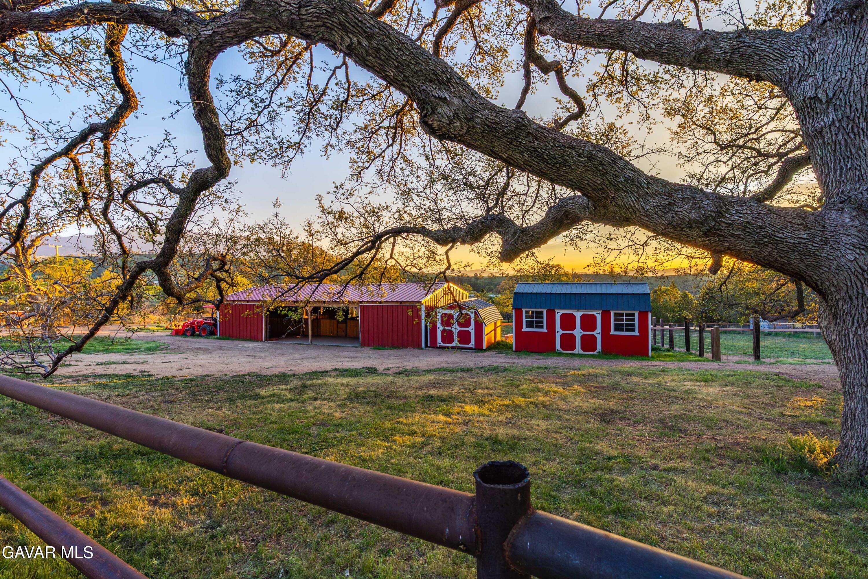 23800 Bertram Circle Tehachapi, CA 93561 - Photo 69 of 85 a view of a yard with large trees