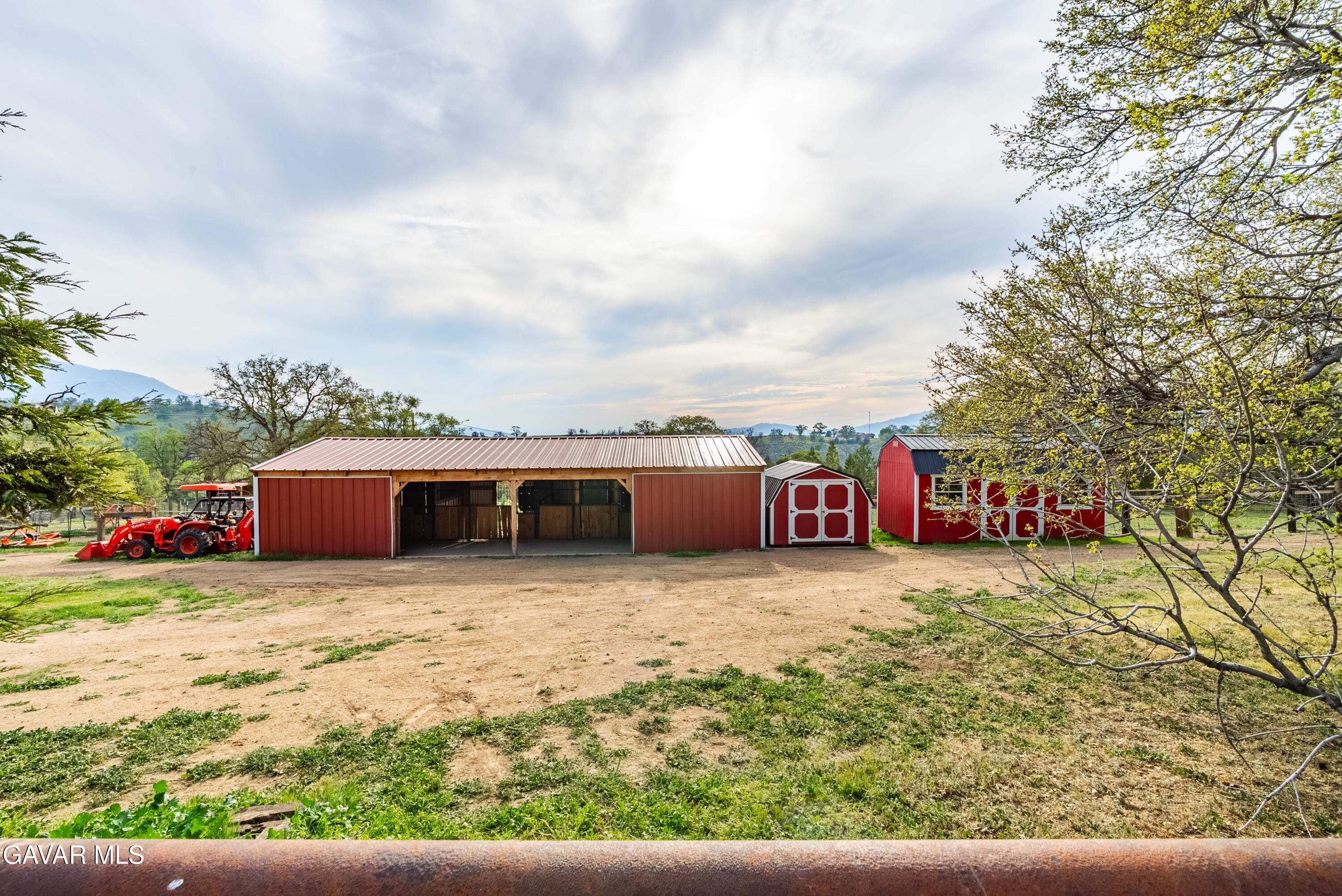 23800 Bertram Circle Tehachapi, CA 93561 - Photo 74 of 85 Bertram-74