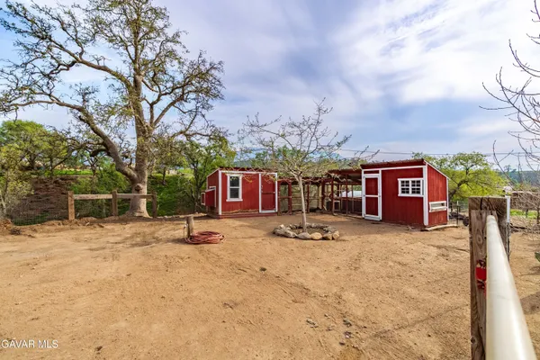 $1,099,990 | 23800 Bertram Circle, Tehachapi, CA 93561