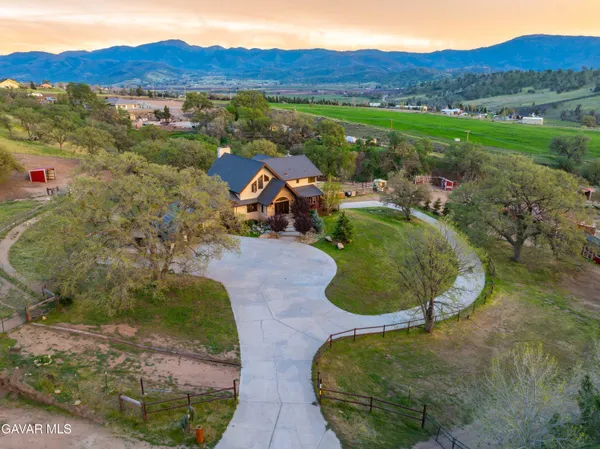 $1,099,990 | 23800 Bertram Circle, Tehachapi, CA 93561