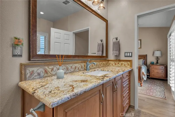 $610,000 | 1448 Patricia Avenue, Unit 203, Simi Valley, CA 93065