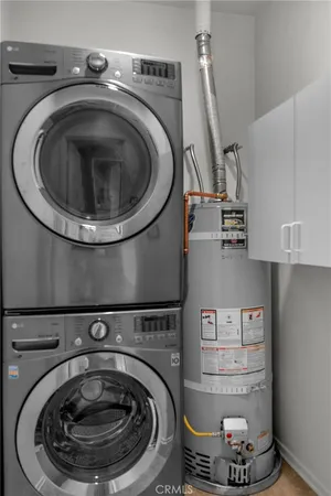 $610,000 | 1448 Patricia Avenue, Unit 203, Simi Valley, CA 93065