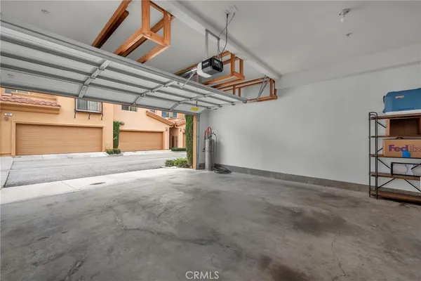 $610,000 | 1448 Patricia Avenue, Unit 203, Simi Valley, CA 93065