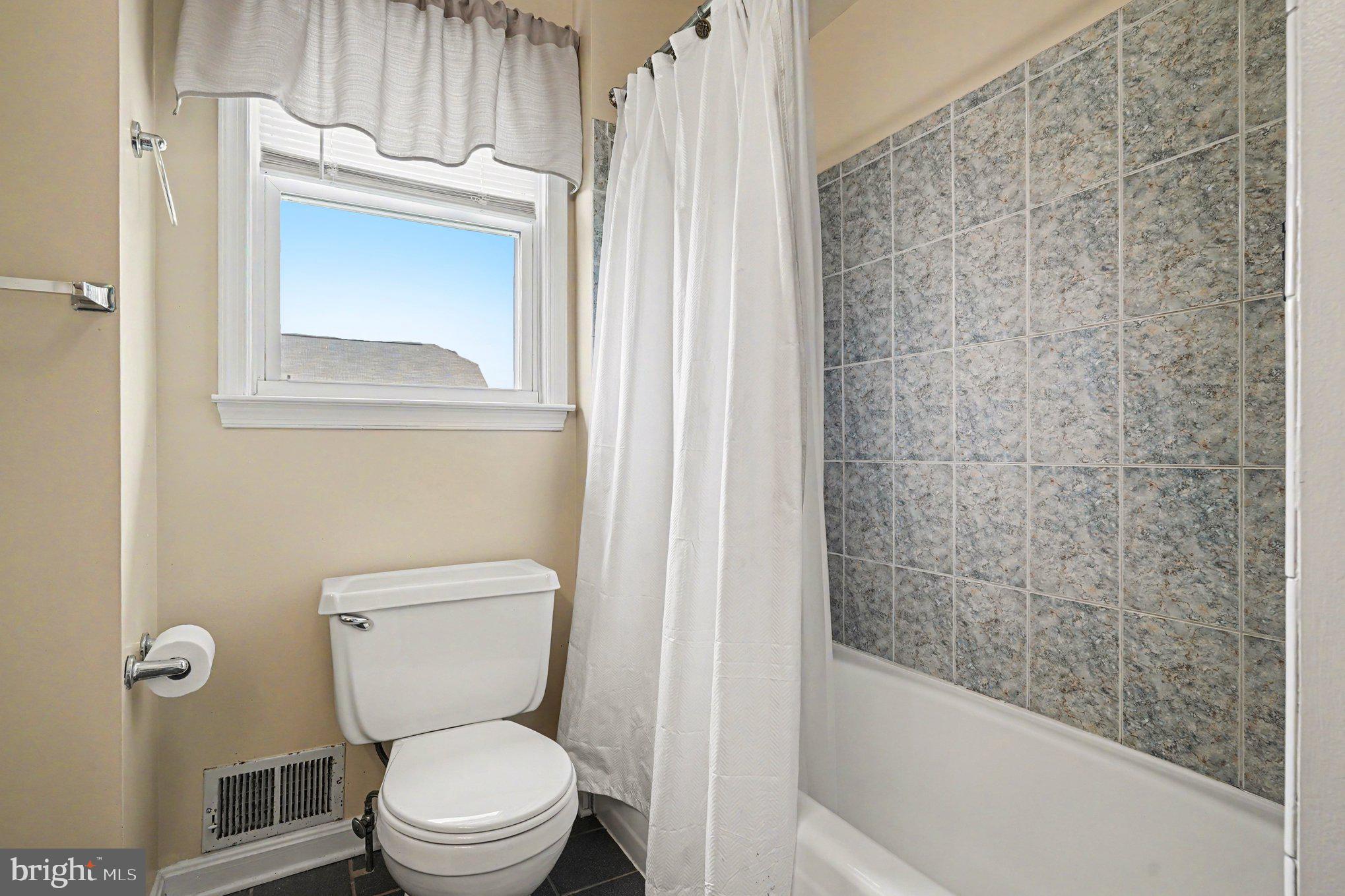 310 Stillwater Road Essex, MD 21221 - Photo 19 of 47 Gallery Image 19