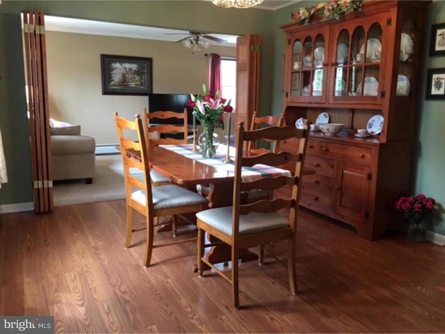 17 Turf Road Levittown, PA 19056 - Photo 13 of 25 Dining Room