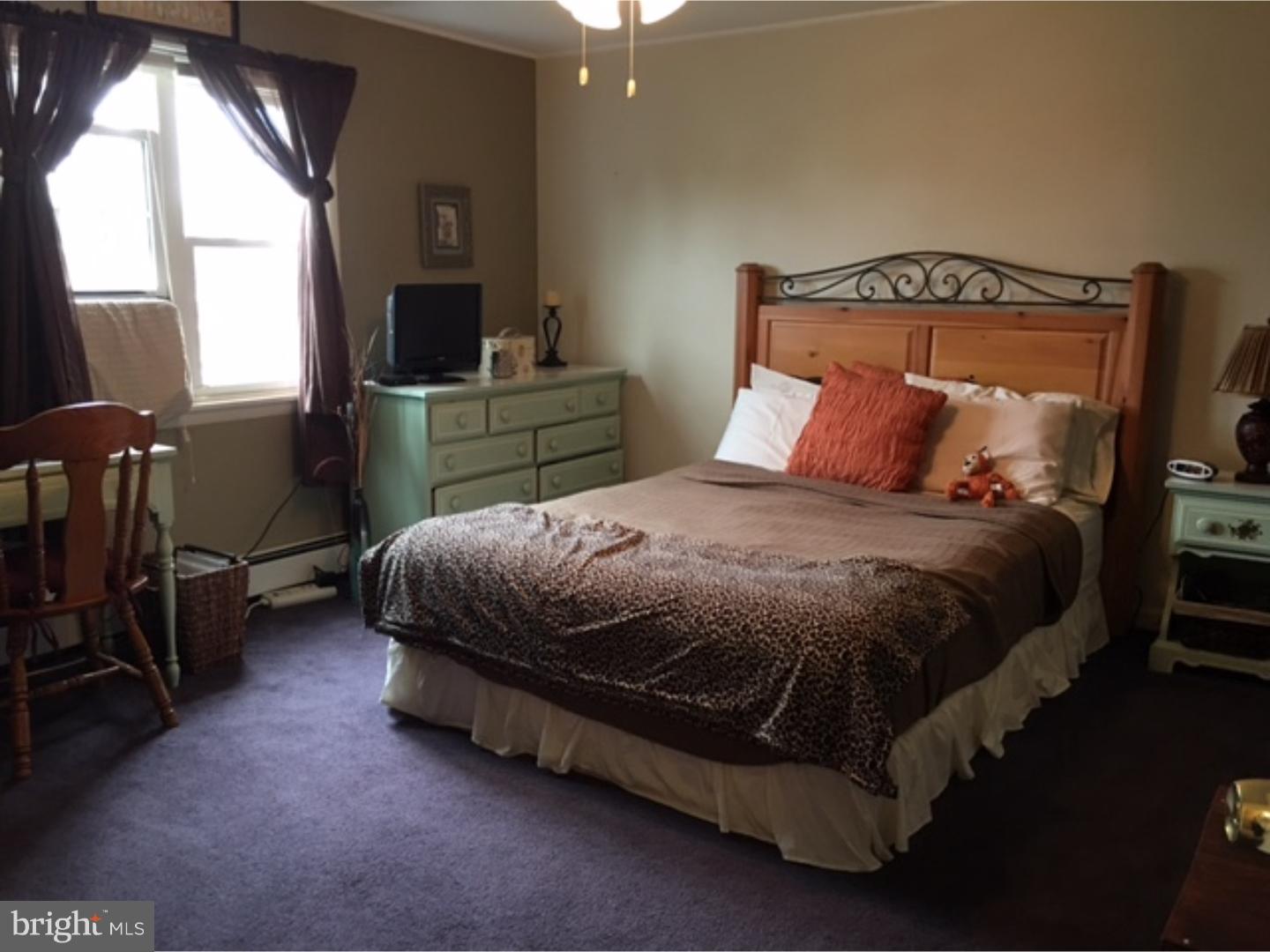 17 Turf Road Levittown, PA 19056 - Photo 18 of 25 Bedroom 3